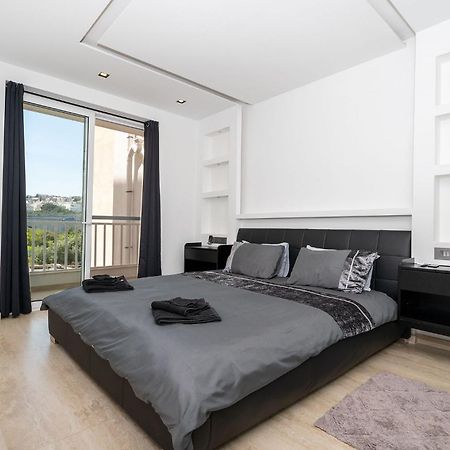 Modern 2 Bedroomed Apartment In Gzira מראה חיצוני תמונה